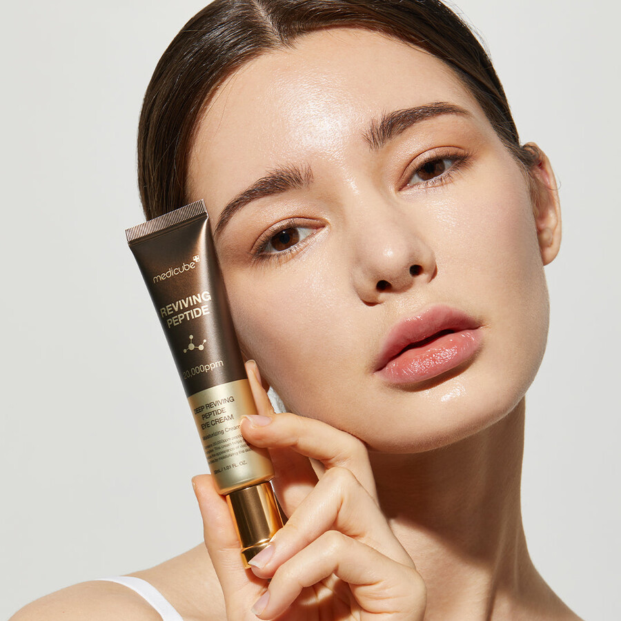 medicube deep reviving peptide augencreme